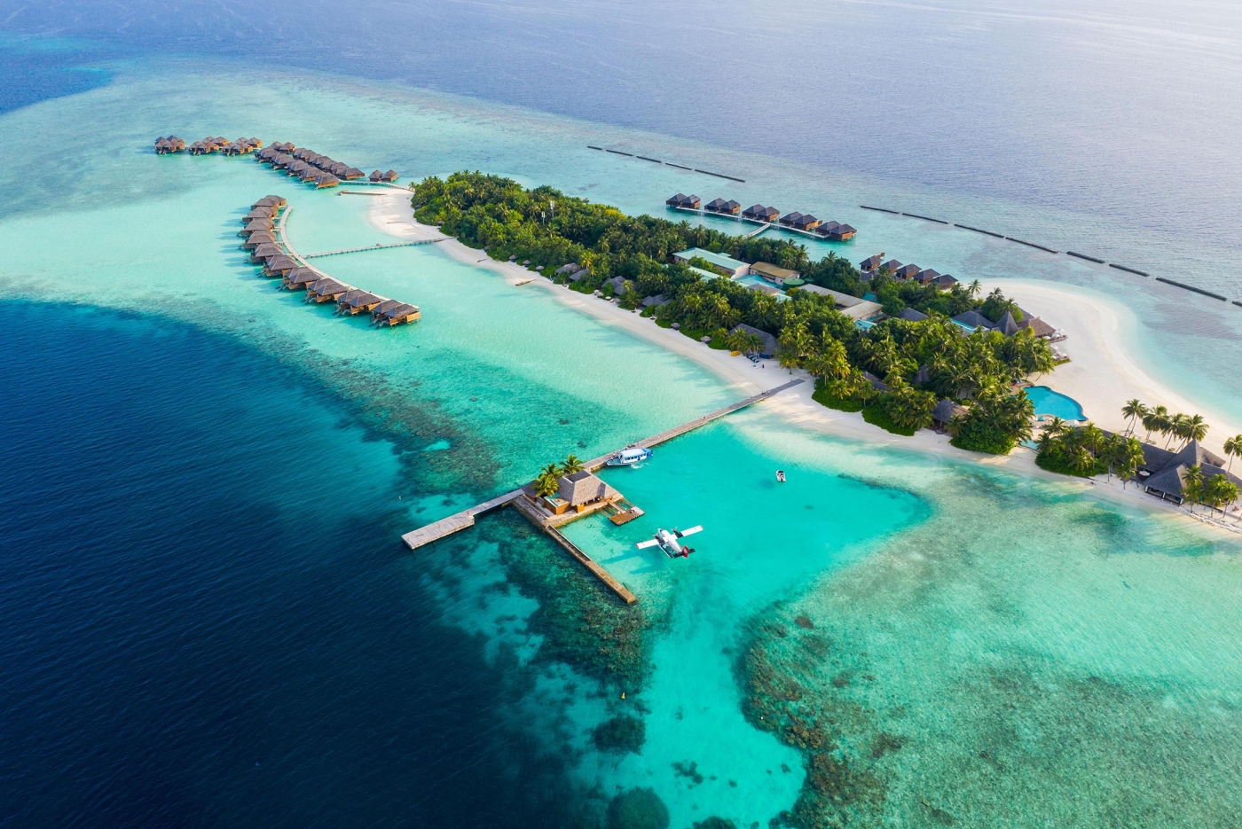 Veligandu Island Resort | Maldives Resorts | Vashifoshi Maldives